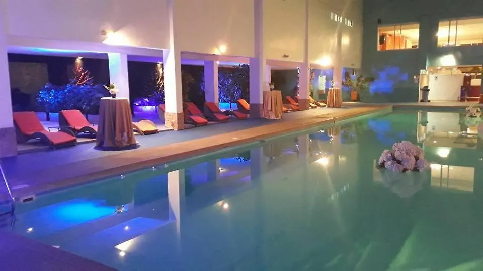 Chaupimundo Hotel Quito